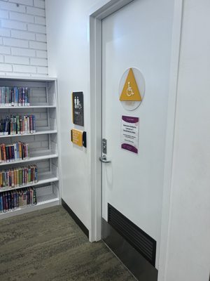 Hacienda Heights Library by null