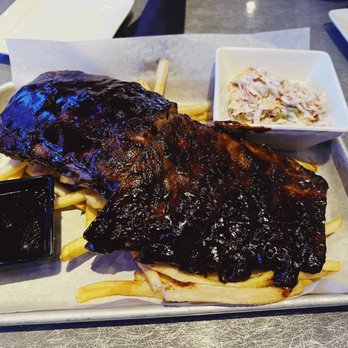 Dave & Buster's Bellevue - Ribs were dry; the fries were good; the cole slaw was SPOILED. - Arcades Near Me - Bellevue, Washington