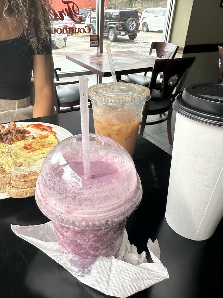 Garden Fresh Courthouse Cafe