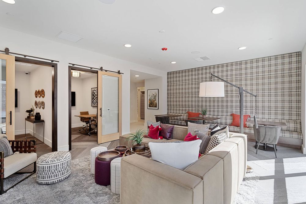 THE REID APARTMENTS Updated August 2024 83 Photos 2190 Northlake