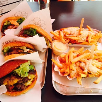 Burger de Ville - Burgers Near Me - Vienna, 9