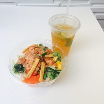 Simple NYC - Spicy tuna poke bowl and tea! Highly Recommended!!! - Poke Near Me - New York, New York