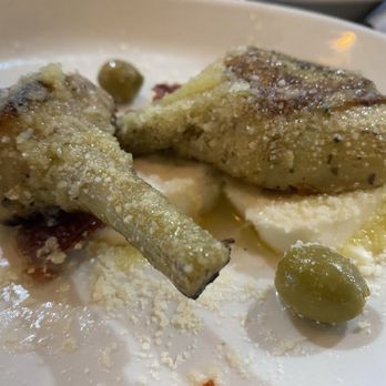 Mare e Monte - Artichoke Hearts on mozzarella cheese; olives WOW - Italian Near Me - San Antonio, Texas