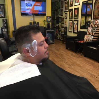 Old School Barber Shop - Barbers Near Me - Houston, Texas Old School Barber Shop - Barbers Near Me - Houston, Texas