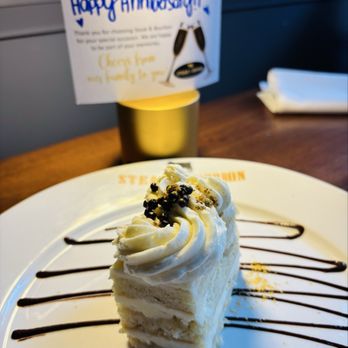 Steak & Bourbon - Cake - Steakhouses Near Me - Louisville, Kentucky Steak & Bourbon - Cake - Steakhouses Near Me - Louisville, Kentucky