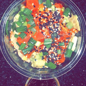 Vale Healthy Kitchen - Tampa - Spicy Tuna Poke bowl-medium. - Acai Bowls Near Me - Tampa, Florida