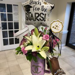 Wendy Kreations and Gift Shop - Wendy is the sweetest! Great work and is super fast. Will be back soon!