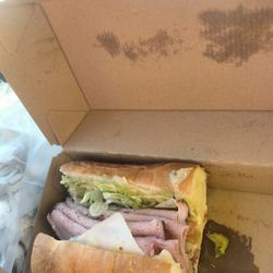 Deli Delicious - Other half of my roastbeef sandwich