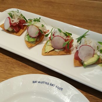 Earls Kitchen + Bar - New American Near Me - McLean, Virginia