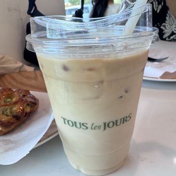 Tous Les Jours - Coffee & Tea Near Me - Columbia, Maryland Tous Les Jours - Coffee & Tea Near Me - Columbia, Maryland