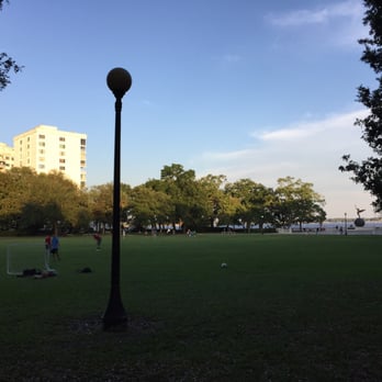 Memorial Park - People enjoying the evening in the great outdoors in an urban neighborhood, reveling is the breeze of the St. John's River. - Parks Near Me - Jacksonville, Florida