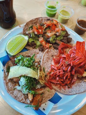 Apapacho Taqueria by null