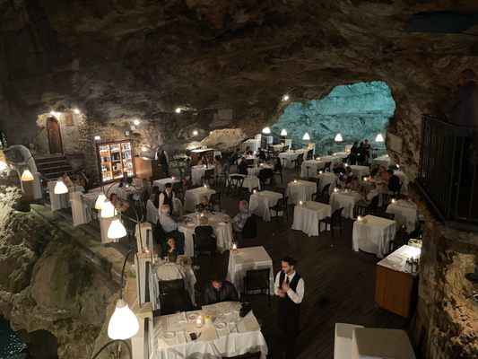 Grotta Palazzese by null