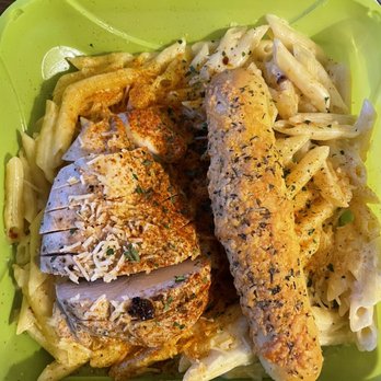 Viking Brew Pub - Asiago chicken Alfredo - American Near Me - Stoughton, Wisconsin