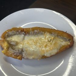 Antojitos Colombianos - Marudo Maduro Con Queso