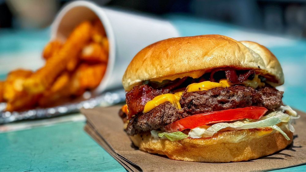 Island Burgers & Bites