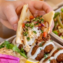 Manakish Oven & Grill - Bowls with rice, fresh greens or half & half