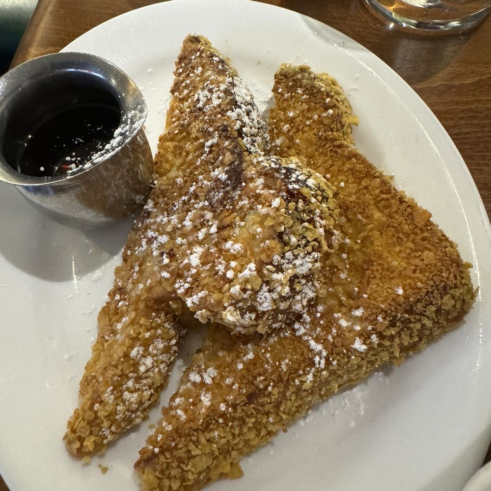 Wishbone - Crunchy French Toast - Breakfast & Brunch Near Me - Chicago, Illinois Wishbone - Crunchy French Toast - Breakfast & Brunch Near Me - Chicago, Illinois