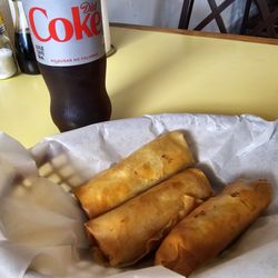 Rod's Rockin Rolls - Eggrolls