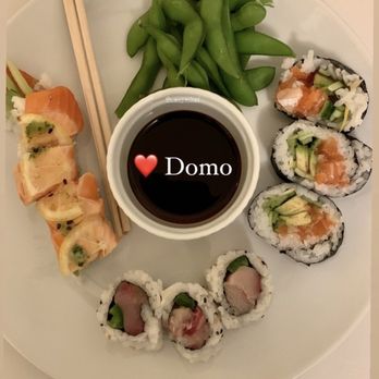 Domo - IC roll, Salmon Citron Roll - Sushi Bars Near Me - San Francisco, California Domo - IC roll, Salmon Citron Roll - Sushi Bars Near Me - San Francisco, California