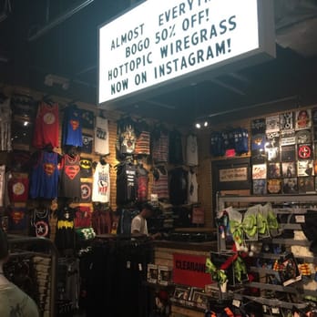 Hot Topic - Hot topic interior - Accessories Near Me - Wesley Chapel, Florida Hot Topic - Hot topic interior - Accessories Near Me - Wesley Chapel, Florida
