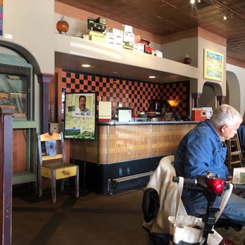 The Range Café - Inside the restaurant, very nice. Great for breakfast while on the road. - Mexican Near Me - Bernalillo, New Mexico
