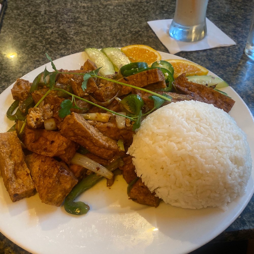 Grilled Ginger - Chili sauce tofu - Vietnamese Near Me - Fayetteville, North Carolina Grilled Ginger - Chili sauce tofu - Vietnamese Near Me - Fayetteville, North Carolina