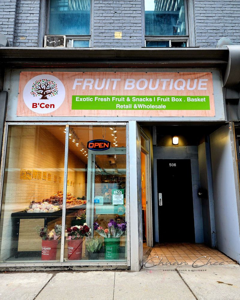 B’CEN FRUIT BOUTIQUE 12 Photos 506 Yonge Street, Toronto, Ontario