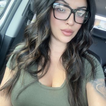 Its A Blow Out By Tk - Subtle highlights, cut and style! - Hair Stylists Near Me - Orange, California Its A Blow Out By Tk - Subtle highlights, cut and style! - Hair Stylists Near Me - Orange, California