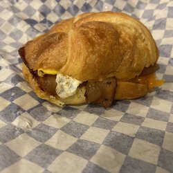 Dufner's Deli - Bacon Egg Croissant