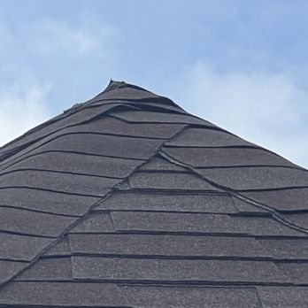 Tucker Roofing - another peak that looks like garbage - Roofing Near Me - Dallas, Texas Tucker Roofing - another peak that looks like garbage - Roofing Near Me - Dallas, Texas
