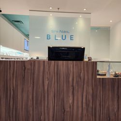 Shi Nail Blue - Front entrance