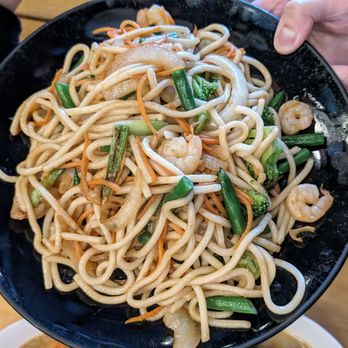 Tavernakaya - Sautéed udon with shrimp - Japanese Near Me - Madison, Wisconsin