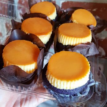 Cafe 86 - Ube Flan cupcakes - Desserts Near Me - Artesia, California
