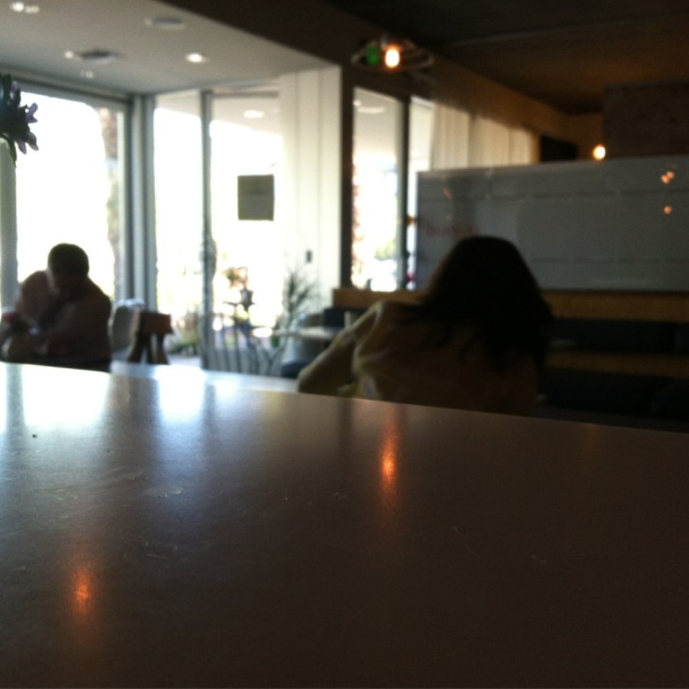 Giant Coffee - Seating - Coffee & Tea Near Me - Phoenix, Arizona Giant Coffee - Seating - Coffee & Tea Near Me - Phoenix, Arizona