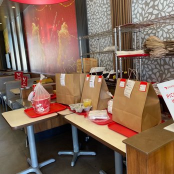 Jollibee - Area for food delivery orders - Fast Food Near Me - San Jose, California