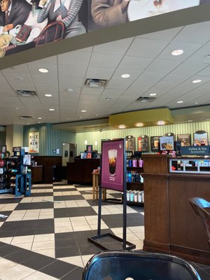 Barnes & Noble by null