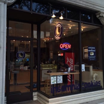 Insomnia Cookies - Storefront - Desserts Near Me - New Haven, Connecticut Insomnia Cookies - Storefront - Desserts Near Me - New Haven, Connecticut