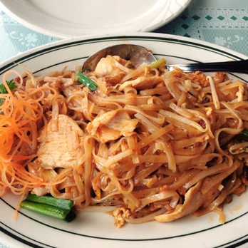 Tani Thai Restaurant - Chicken Pad Thai - I need another - Thai Near Me - Miami, Florida Tani Thai Restaurant - Chicken Pad Thai - I need another - Thai Near Me - Miami, Florida