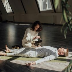 Breath Body Connection - Private Breathwork Sessions with Sound Healing and Counselling