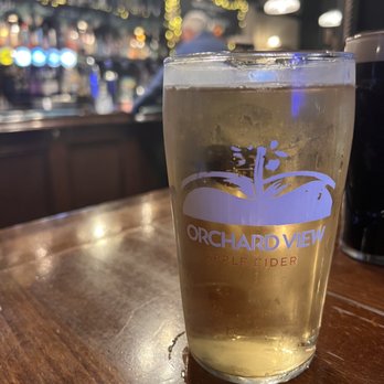 White Horse & Bower - British Near Me - London, XGL