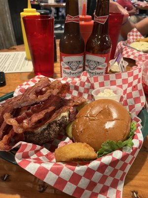 Uncle Ernie's by null