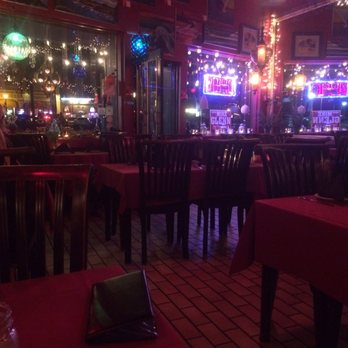 Sol Grill - The locale - decorated with local art - New American Near Me - Newport Beach, California