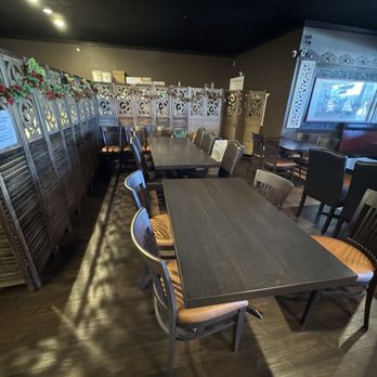 Thai Yaki - Inside - Thai Near Me - Santa Clarita, California Thai Yaki - Inside - Thai Near Me - Santa Clarita, California