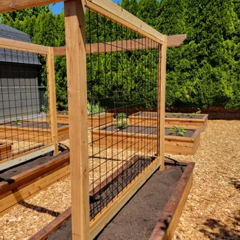 New Terra Landscape & Design - Garden boxes with trellis - Landscape Architects or Designers Near Me - Yacolt, Washington New Terra Landscape & Design - Garden boxes with trellis - Landscape Architects or Designers Near Me - Yacolt, Washington