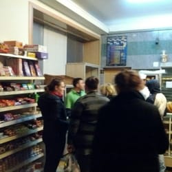 Doga Supermarkt und Bäckerei