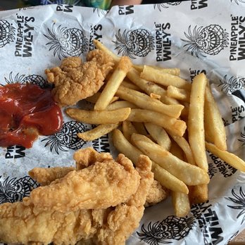 Pineapple Willy's - Chicken Tenders - Seafood Near Me - Panama City Beach, Florida