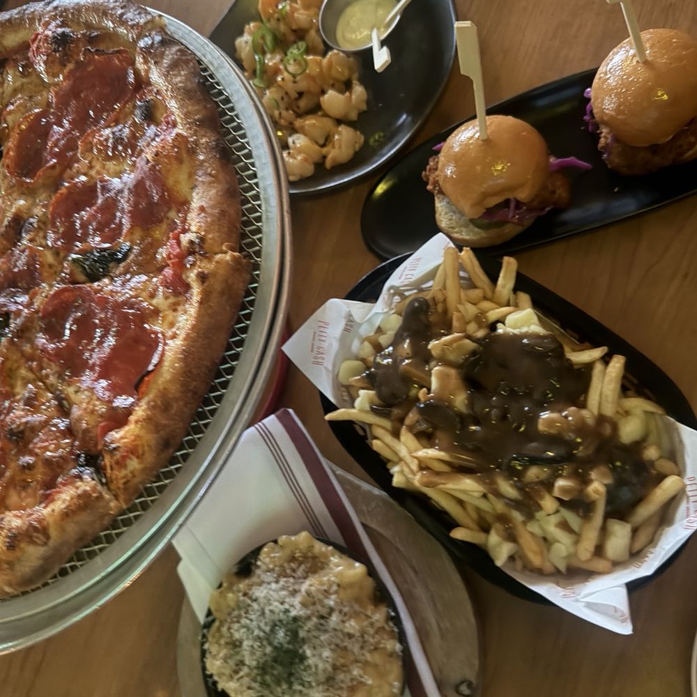 Petty Cash - Bars Near Me - Toronto, Ontario Petty Cash - Bars Near Me - Toronto, Ontario