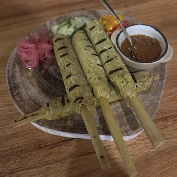 Thaiger Den - Thai Near Me - Malden, Massachusetts