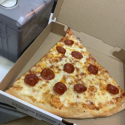 Jumbo pepperoni slice